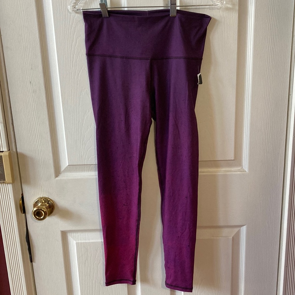 Sol & Mane Purple Ombré Athletic Leggings L NWT